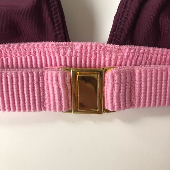 Rye Swimwear XOXO Bikini Top Merlot Stripe Triangle 2 Tone Purple Wine M EUC - Picture 7 of 14